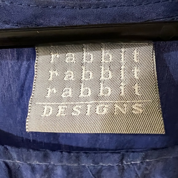 Vintage Rabbit Rabbit Rabbit Designs top - Picture 3 of 3